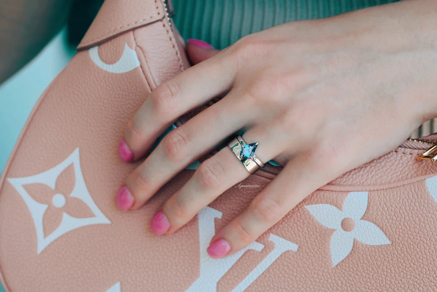 Kite Alexandrite Couples Ring Set