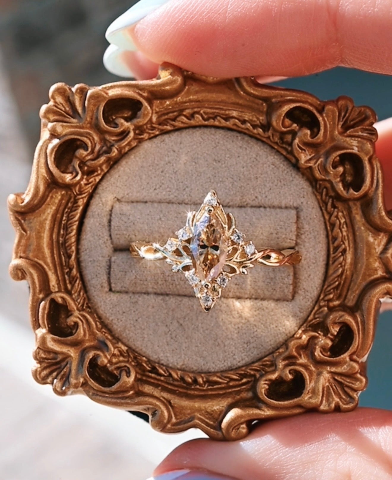 Champagne Moissanite Lotus Couples Ring Set