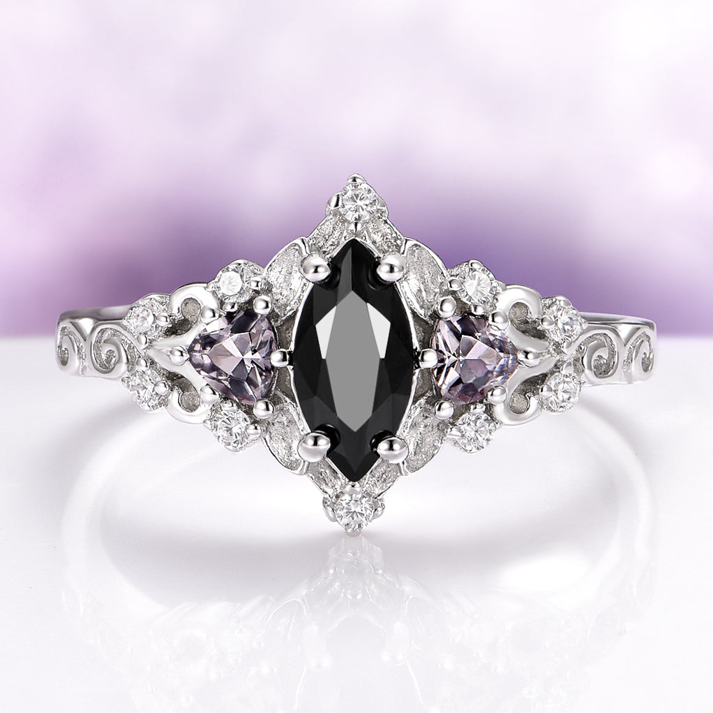 Elain Black Onyx Couples Ring Set